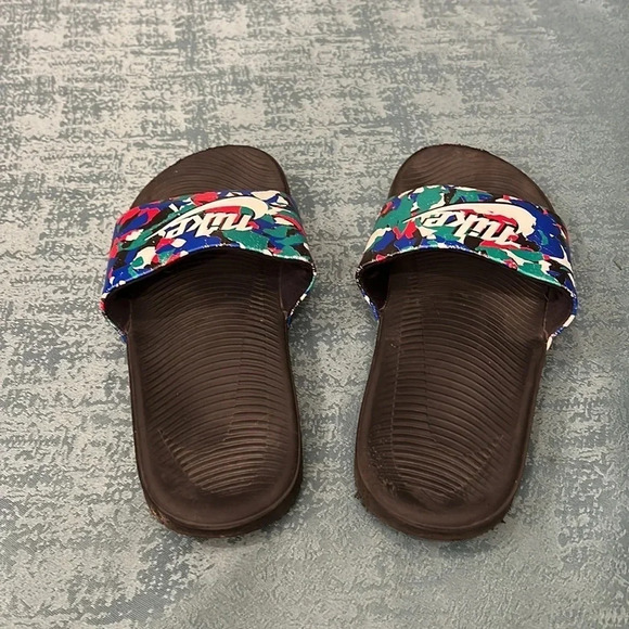 Multi colored Youth Nike Slides - Picture 7 of 8